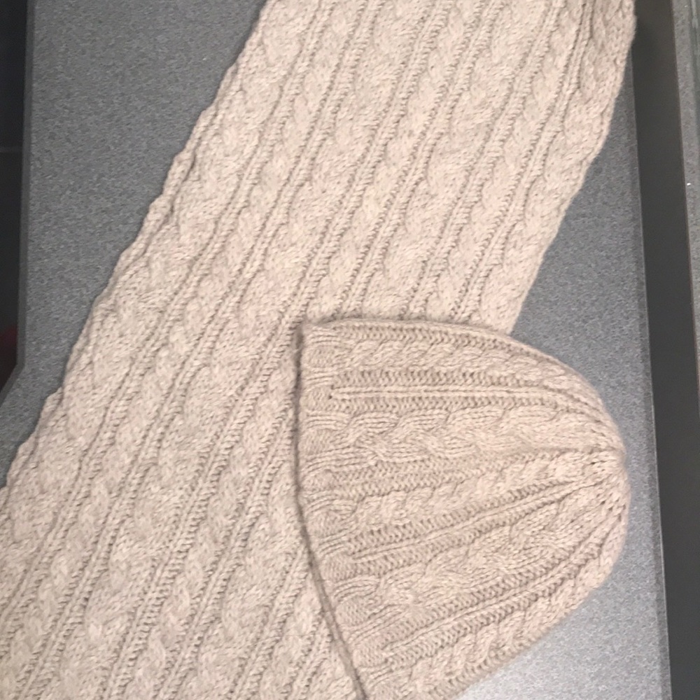Tan H&M scarf and hat set